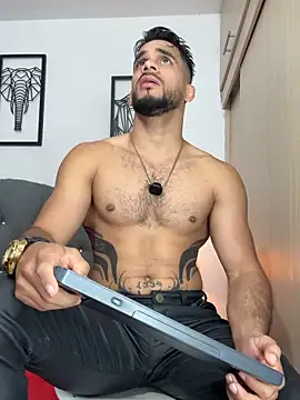 Maximiliano_ford's cam snapshot