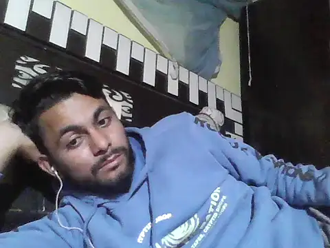 Stubborndesiboy's cam snapshot