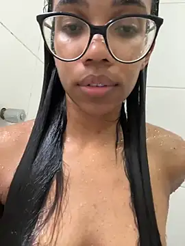 raphaelasoares live sex cam