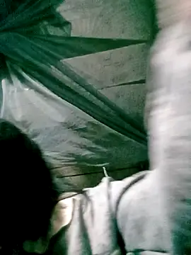 Micky_baby's cam snapshot