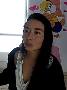 NathyMilf_'s cam snapshot