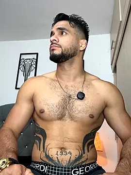 Maximiliano_ford live sex cam