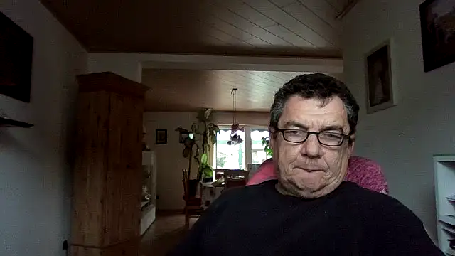 Nobbie444's cam snapshot