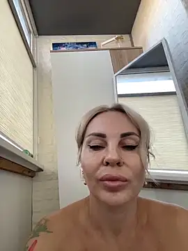 Hotnessi live sex cam