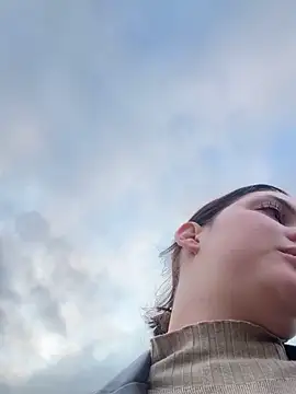 KikiWatson live sex cam