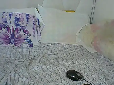 PrincessYankee's cam snapshot