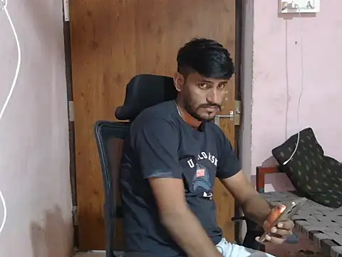 HotXKrish's cam snapshot