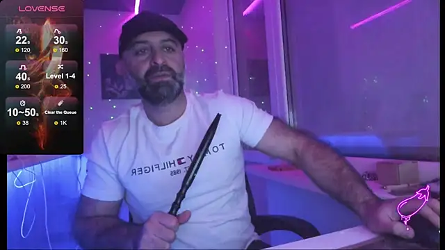 HAIR-MAN's cam snapshot