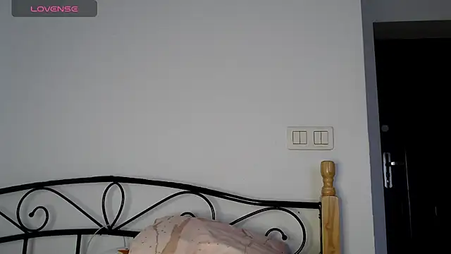 BritneyDivine's cam snapshot