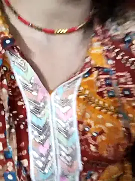 Eshwari_Chopra's cam snapshot