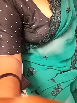 Tamil_Ammani live sex cam
