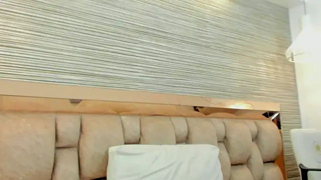 anette_cooper's cam snapshot