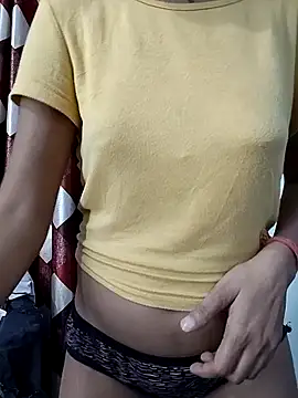 Ruhi_07's cam snapshot