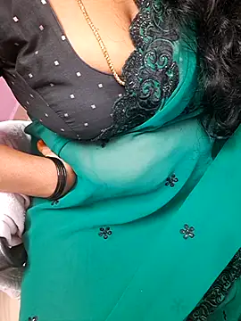 Tamil_Ammani's cam snapshot