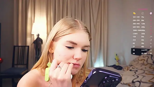 EllenReeves's cam snapshot