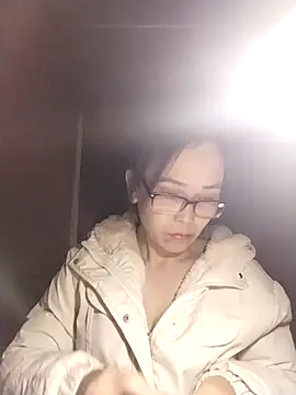 Feeling-hot's cam snapshot