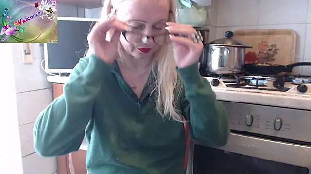 martachatte's cam snapshot