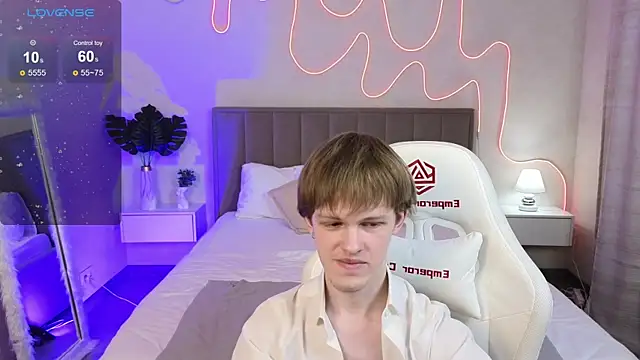 Fakeangel87 live sex cam