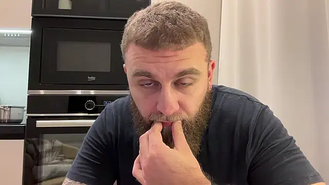 Bear_bear_'s cam snapshot