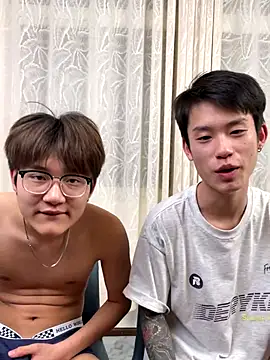 Cate-boy live sex cam