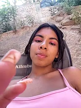 chaparritahot99 live sex cam