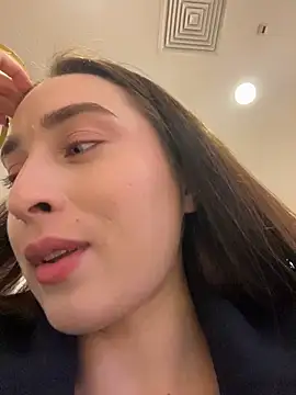 Holly_Play's cam snapshot