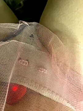 Var_Kiss's cam snapshot