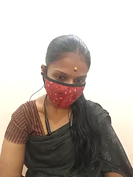 Tamil_Yalini12's cam snapshot