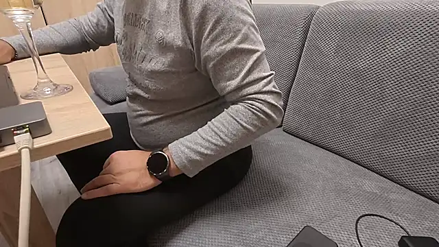 TigerOne19 live sex cam