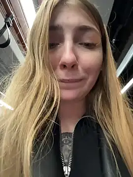 Sunny___Bunny live sex cam