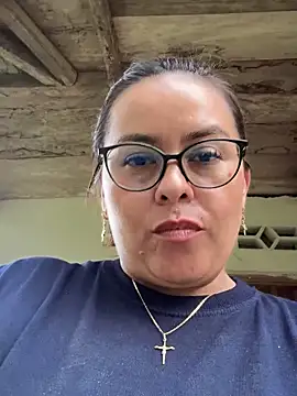 Ixchel_Anaid live sex cam