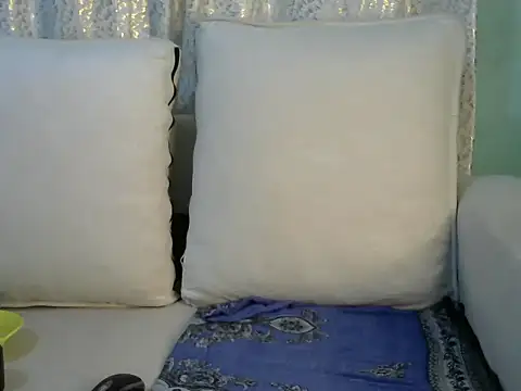 Caryyyl's cam snapshot