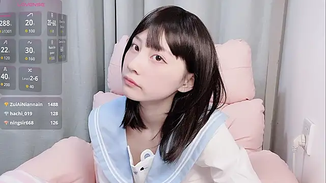 lris-Beauty live sex cam