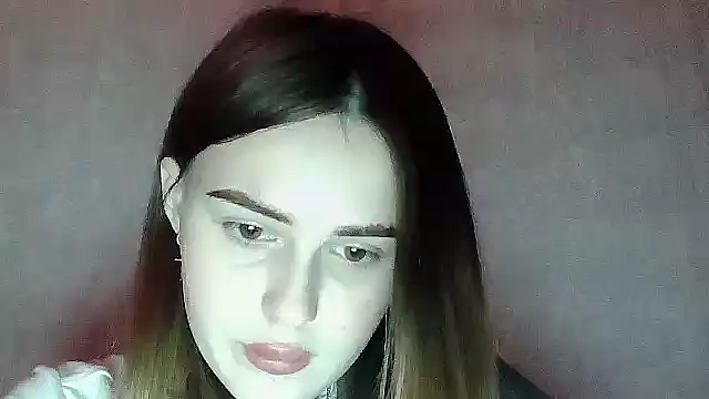 SweetLoraa's cam snapshot