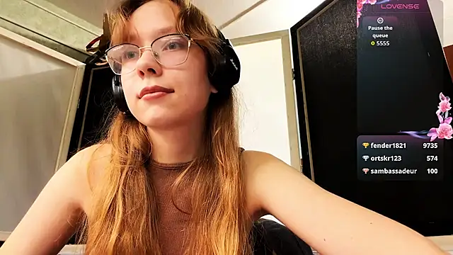 JuneCooper's cam snapshot