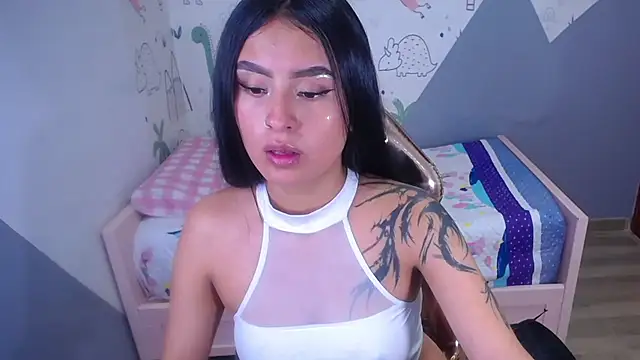 sophiia_t's cam snapshot