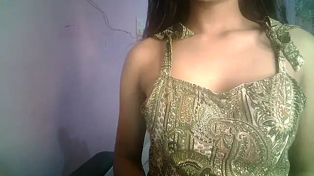 Chandani-Love's cam snapshot