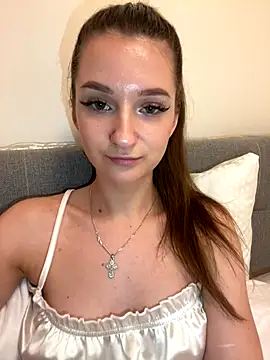 AdelinaEmber's cam snapshot