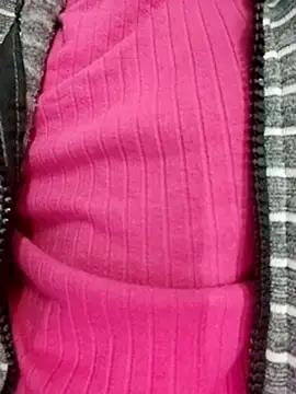 Ruhi_07's cam snapshot