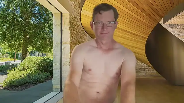 guyhereoncam's cam snapshot