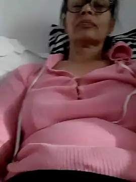 janehotmilf's cam snapshot