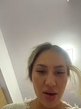 alisa_w's cam snapshot