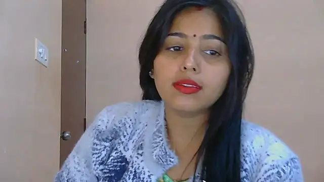 Cute-Simmi69's cam snapshot