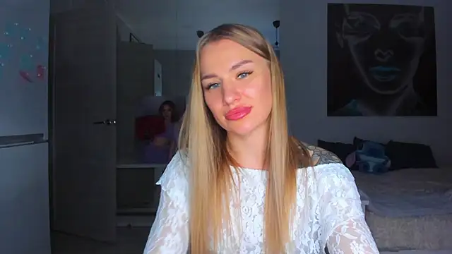 MashaFromRussia__'s cam snapshot