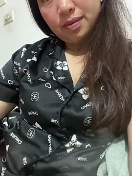 Nhung584's cam snapshot