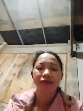 TRIEUTRIEU20's cam snapshot