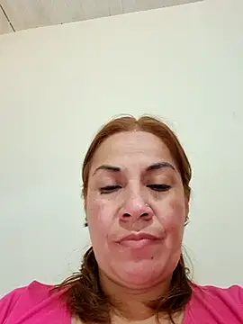 Zaralu_'s cam snapshot