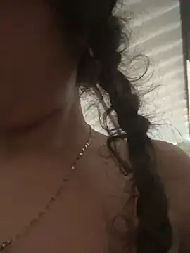 Sweed-virgin-pussy live sex cam