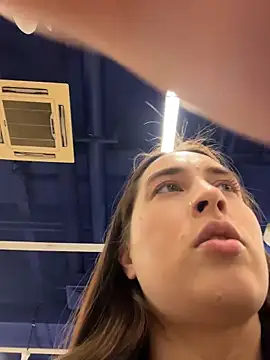 Holly_Play live sex cam