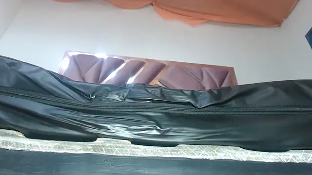 morenahott1 live sex cam